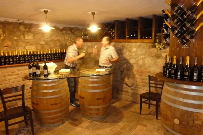 Foto cantina 6